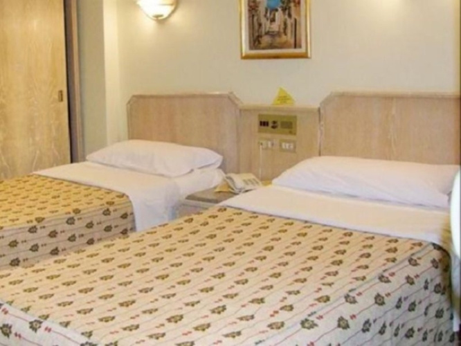 emilio hotel
