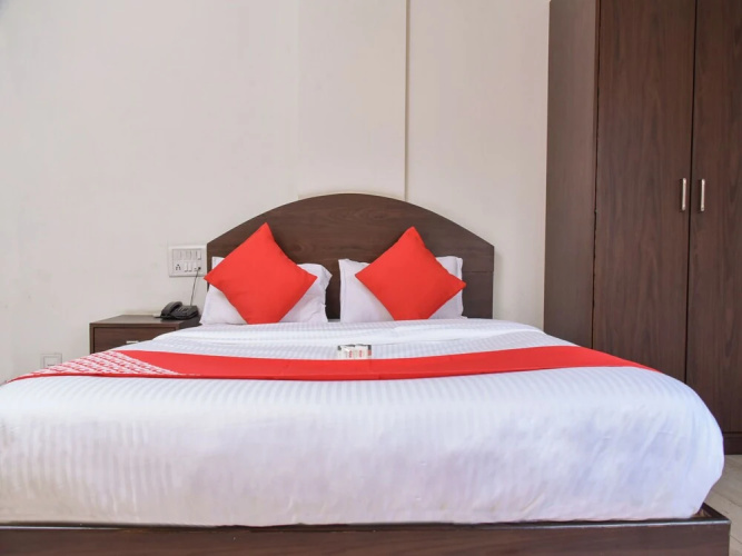 FabHotel Sahara Inn