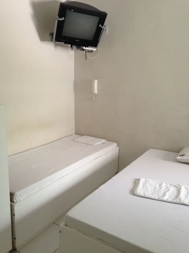 Economy Triple room