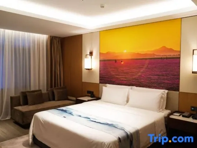 Business Quadruple Suite
