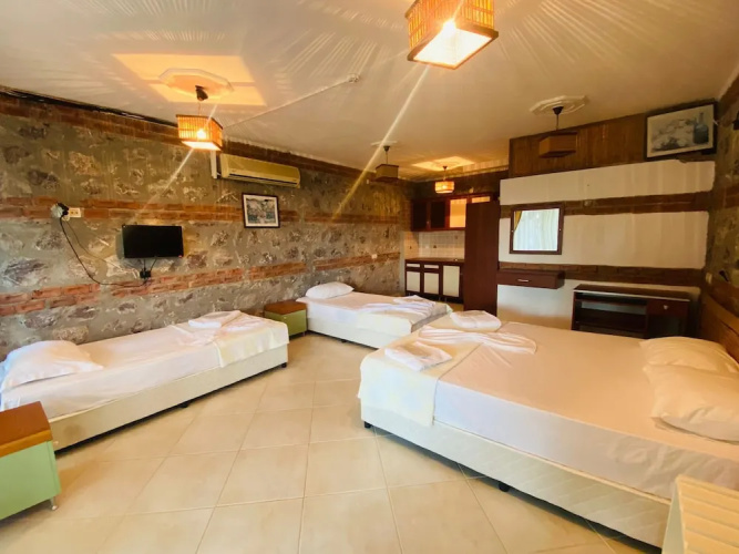 Söğüt Taş Otel