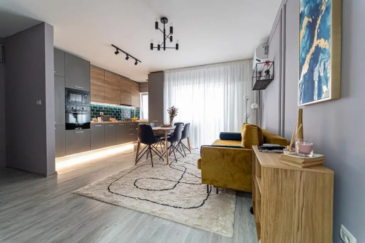 2 Bedrooms Apartment
