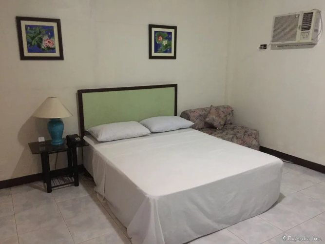 Olmans View Resort