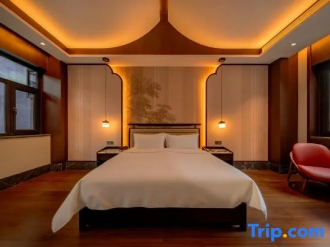 2 Bedrooms Suite
