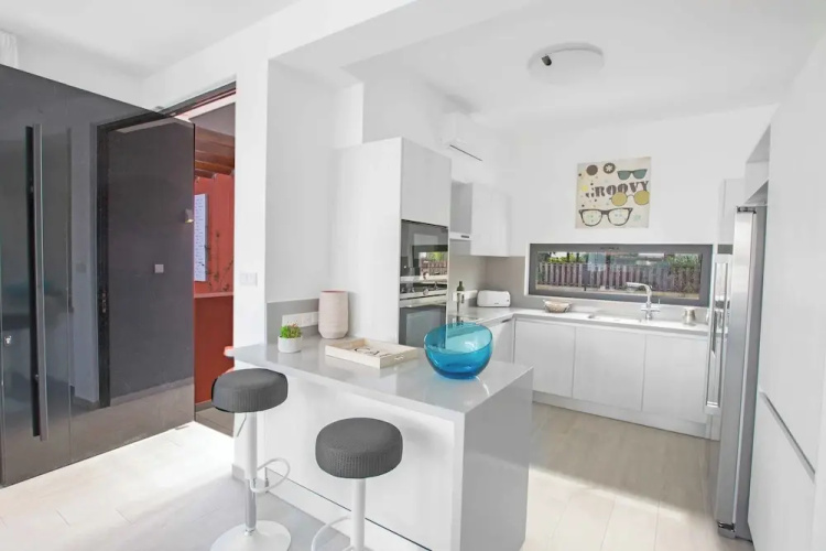 Villa Pontus CR5