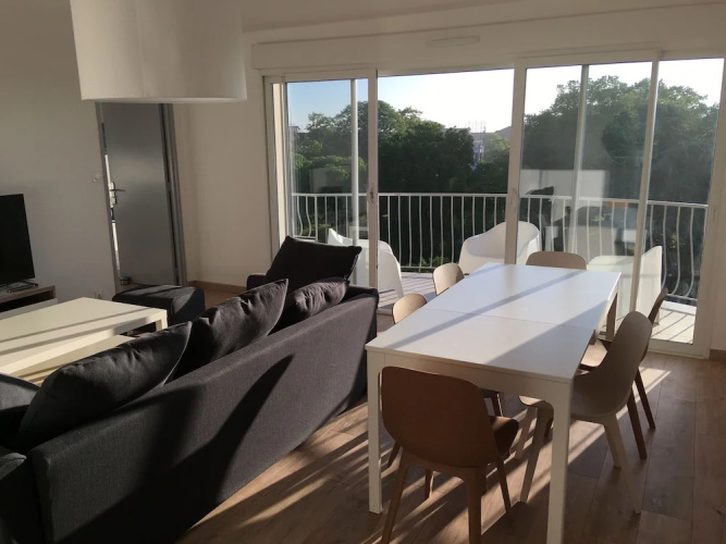 Le Balcon du Parc des arènes