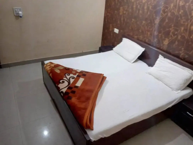 Akash Guest House