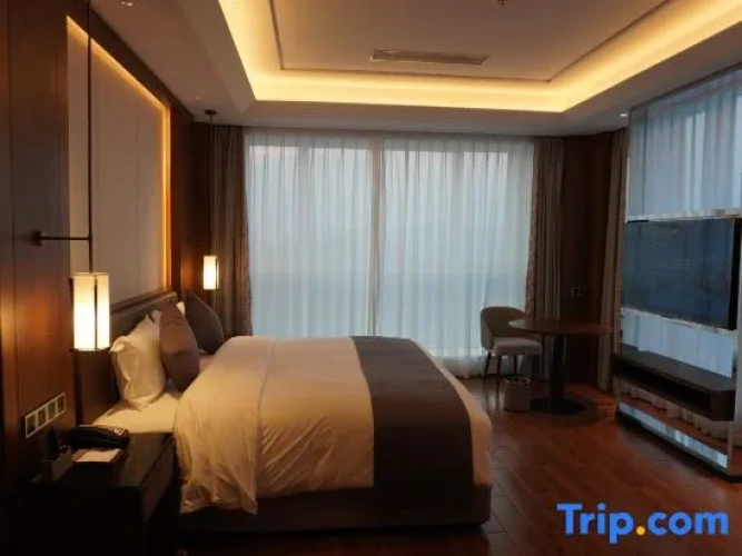 Deluxe Double Suite