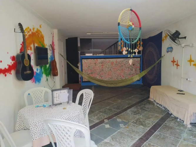 Surf & Arte Hostel