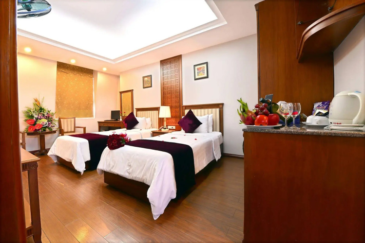 Golden Legend Boutique Hotel