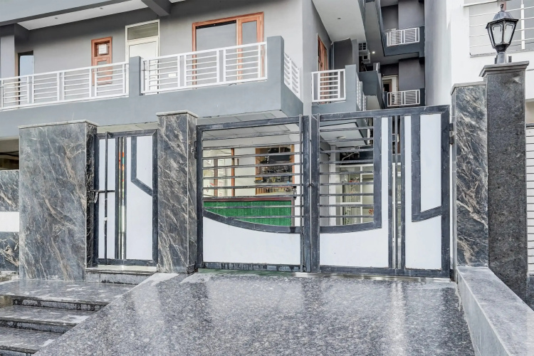 Townhouse Sector 135 Noida