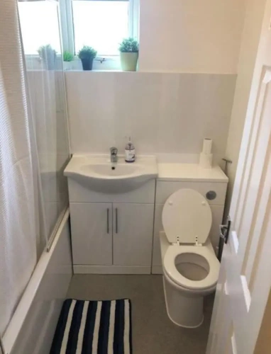 2 Bedrooms Apartment with city view