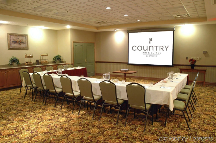 Country Inn & Suites by Radisson, Bloomington at M photo 25