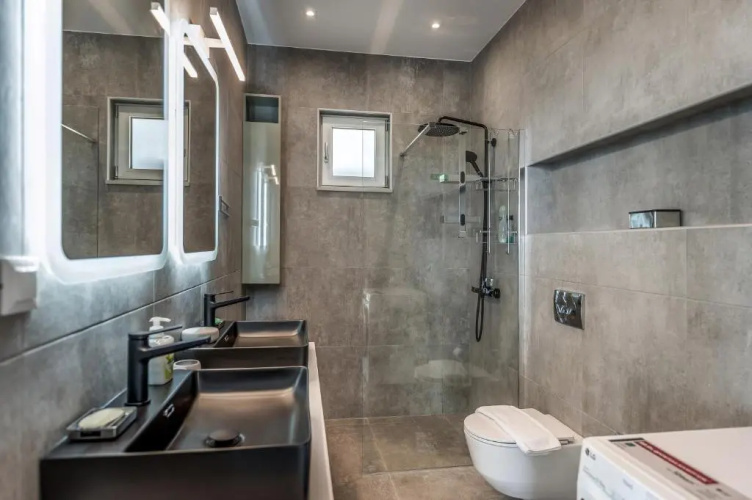 Achlia Beach Villa