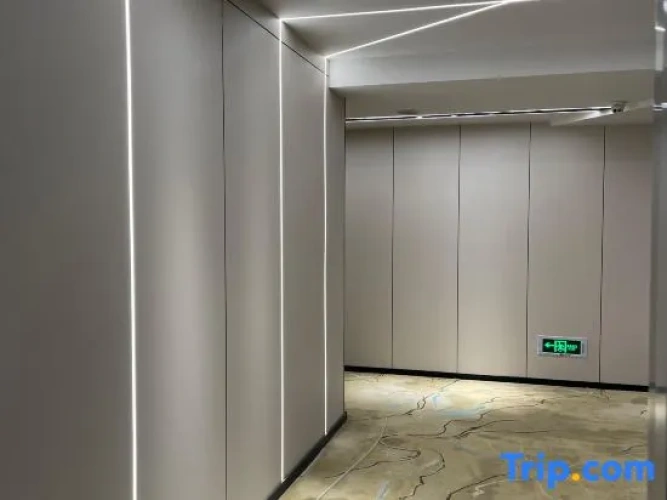 Tangshan Jumeitian Hotel
