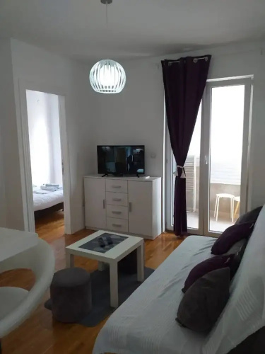 Apartman Dora