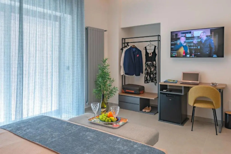 Macramé Suites & Rooms