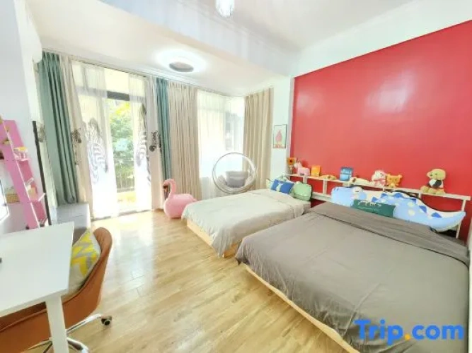 3 Bedrooms Deluxe room
