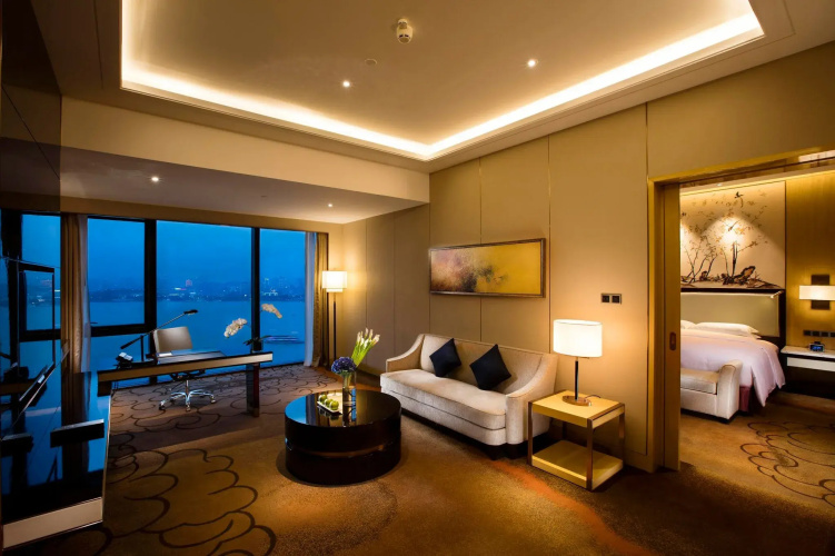 Hilton Wuhan Riverside