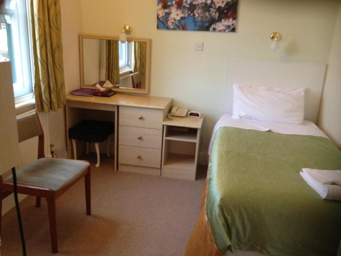 Standard Single room
