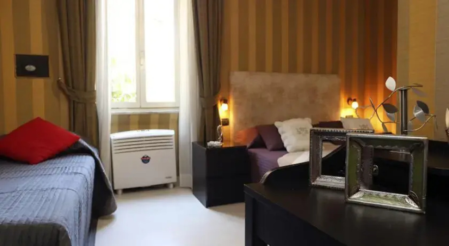 Caracciolo Guest House