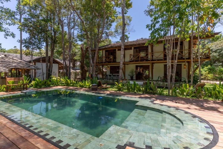 Villa with garden view