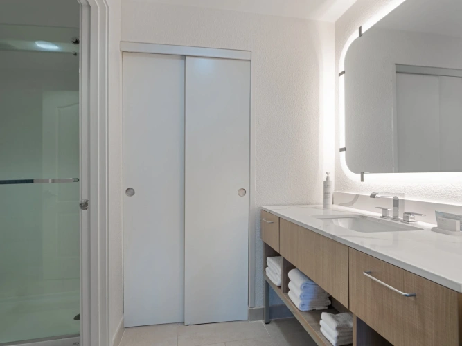 1 Bedroom Double Suite