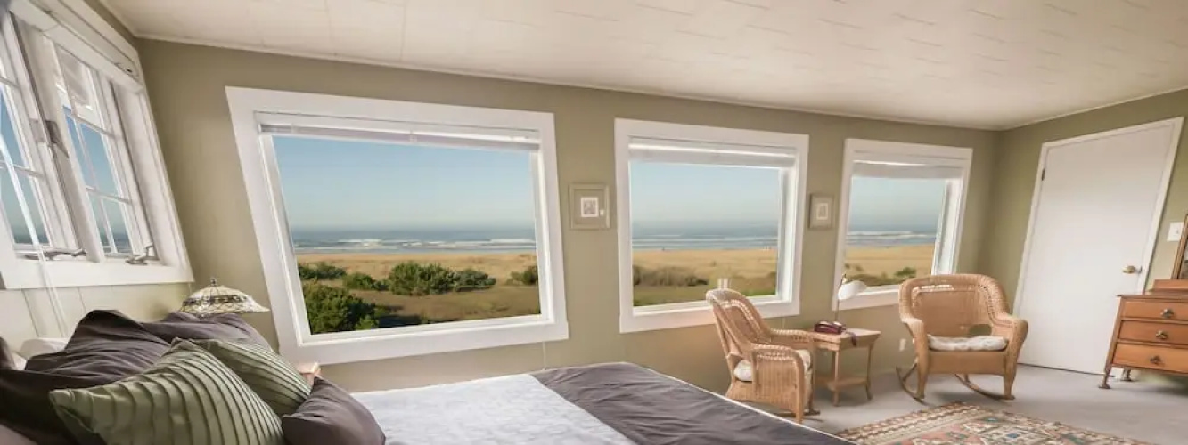 Seaside Vacation Homes