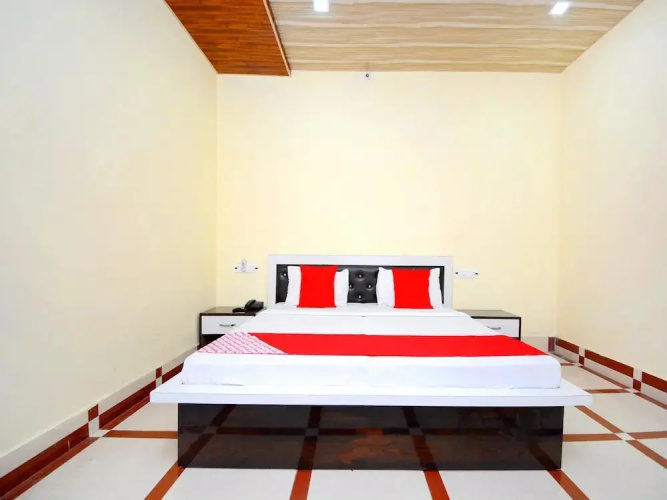 Kaler Regency by OYO Rooms