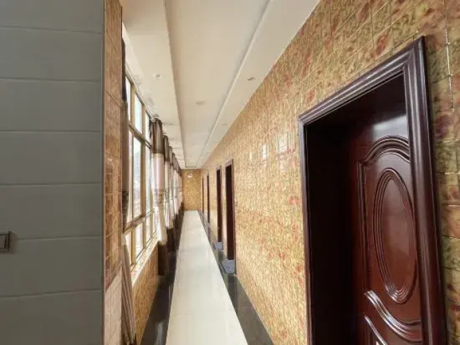 Luqu Zangbala Hotel
