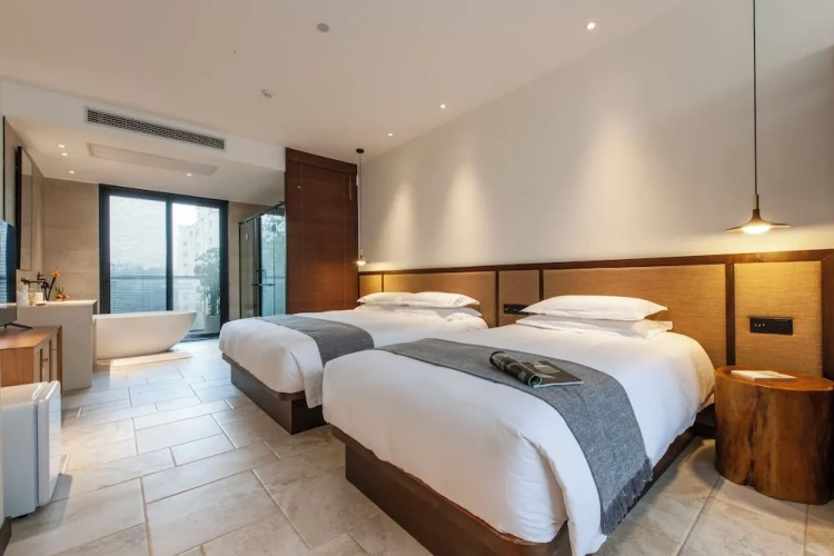 Standard Double Family room with balcony and with city view