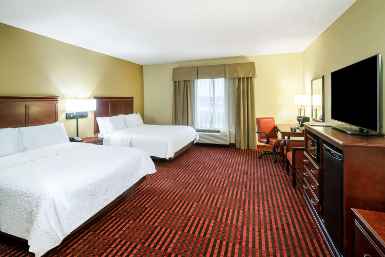 Hampton Inn Covington, GA