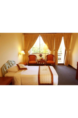 Royal Hotel