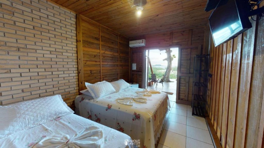 Standard Triple room with sea view