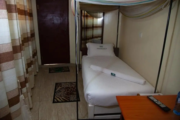 Greenvale Hotel