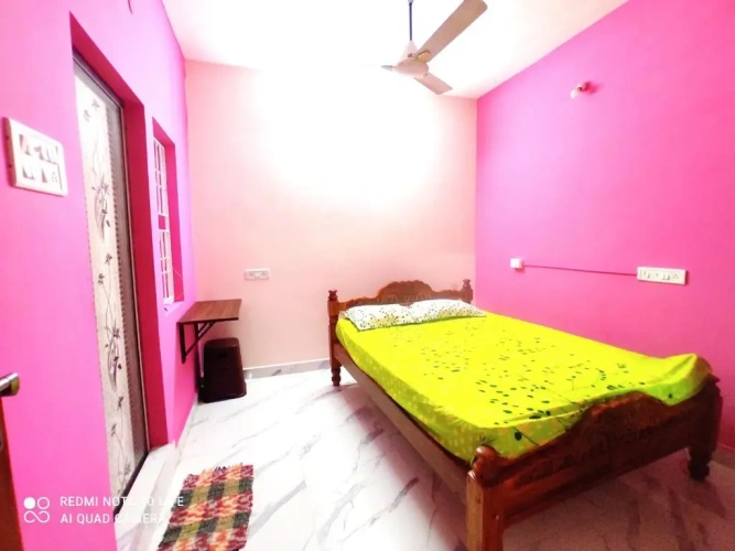 3 Bedrooms Apartment