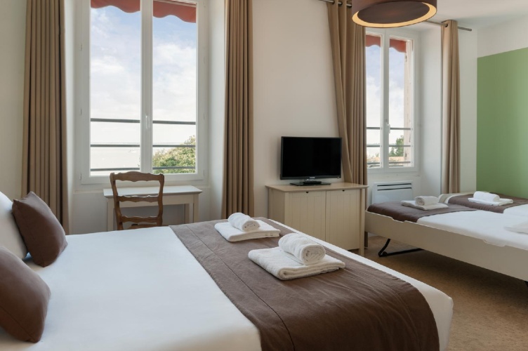 Guest rooms