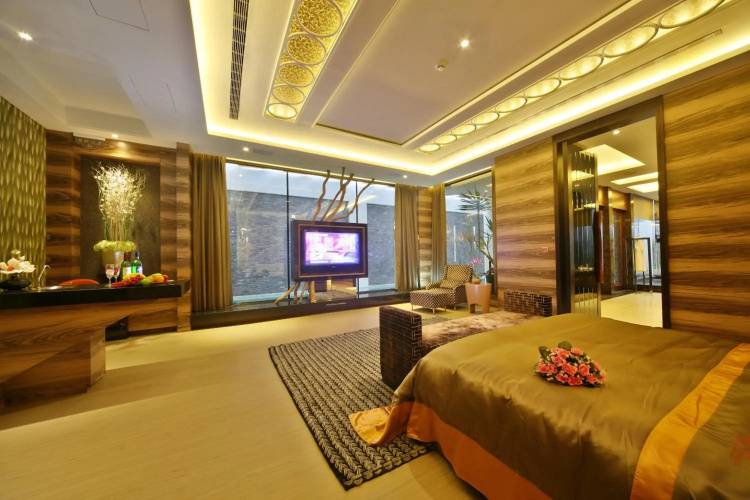 Han Guan Motel