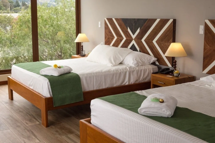 Deluxe Quadruple Suite