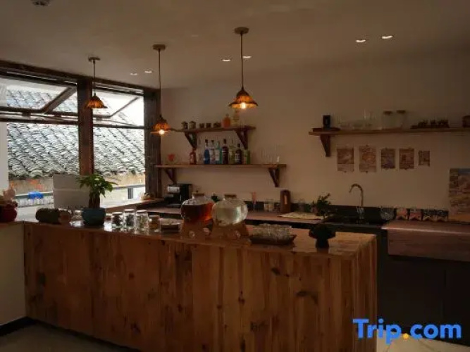 Yuji Hotel