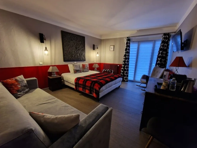 Standard Family room