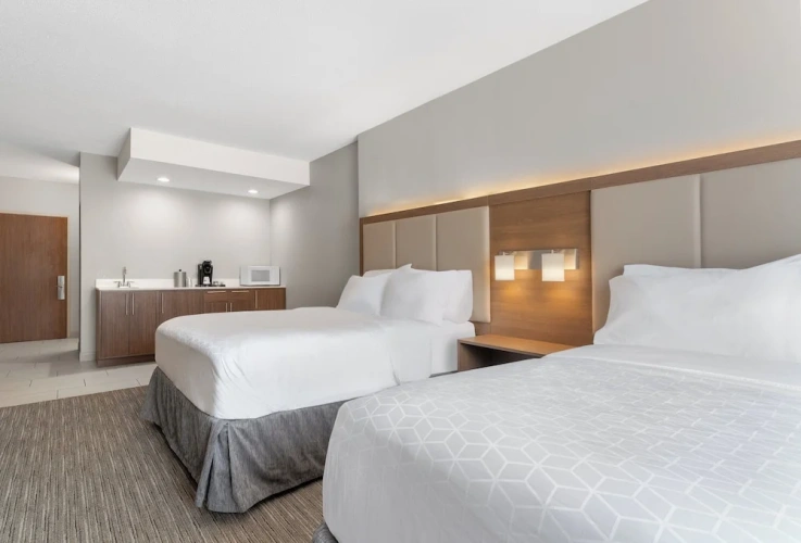 Quadruple Suite