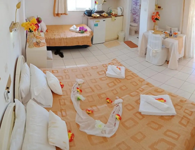 Evli Apartments