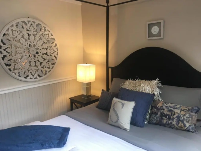 Deluxe Double Suite