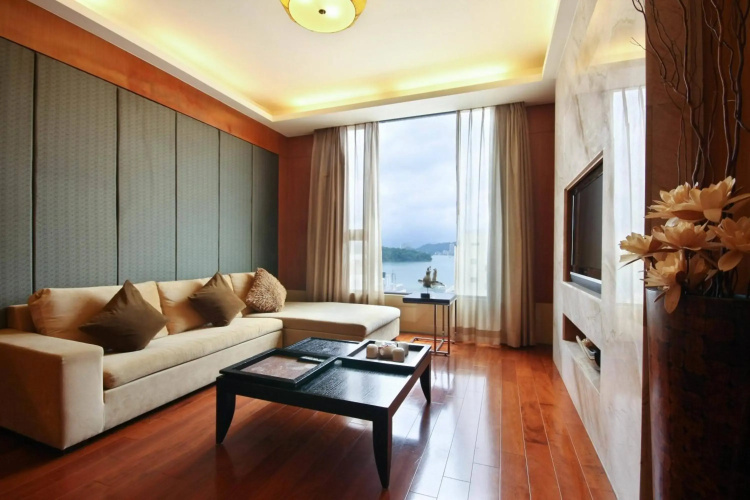 Einhan Resort