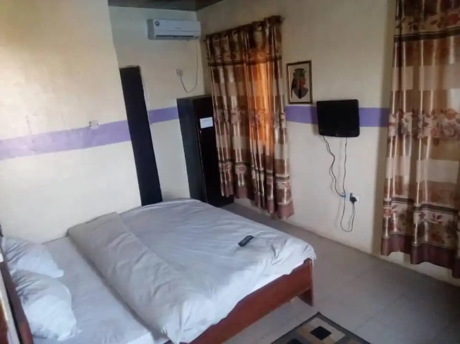 Deluxe Single room