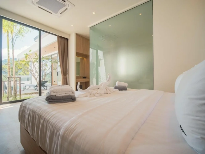 3 Bedrooms Villa with balcony