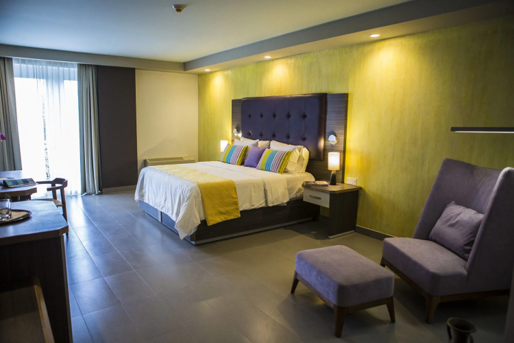 Kinam Hotel