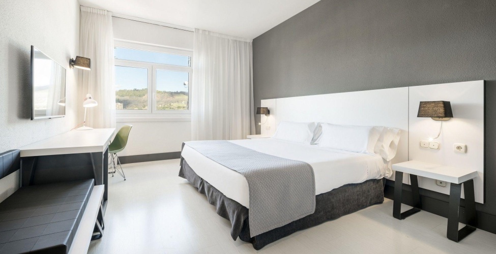 Ilunion Bilbao Hotel photo 9