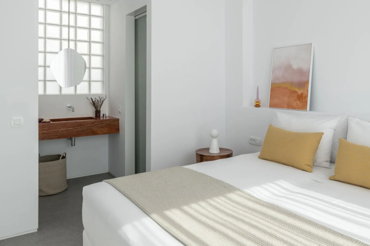 Villa Mimaze Minimalist Living